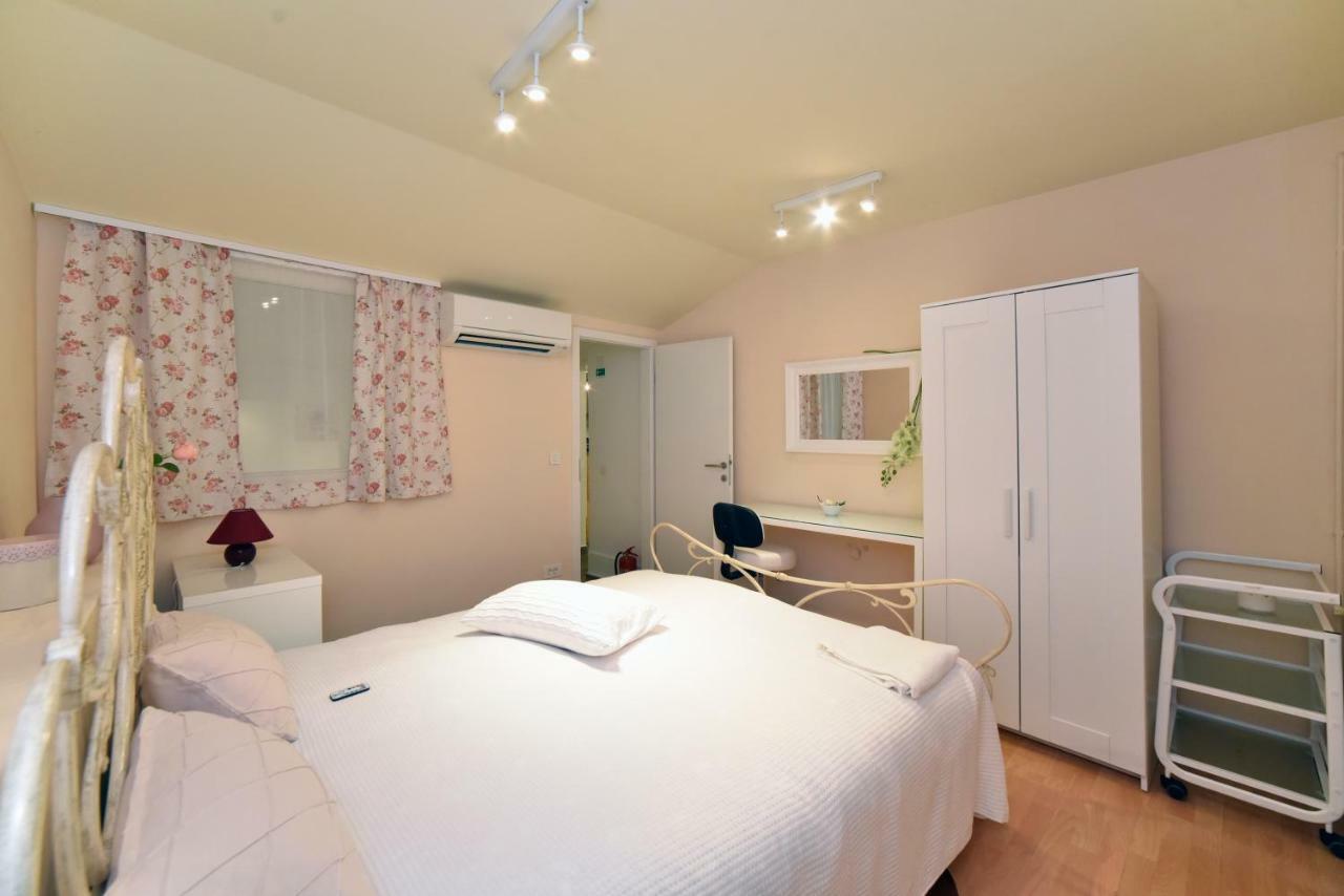 Ban Jelacic Apartment Zagreb Exteriör bild